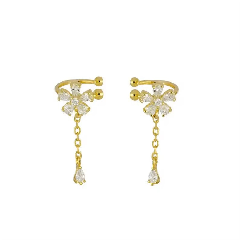 Zirkonia flower earcufs