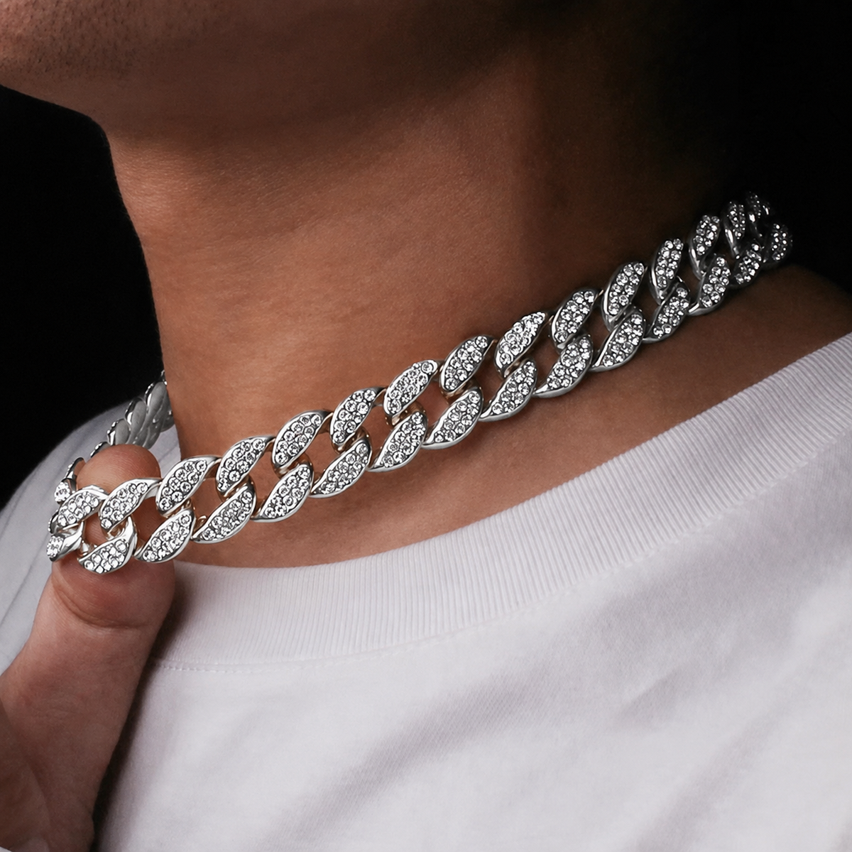 Bold Cuban Chain – Strass Edition