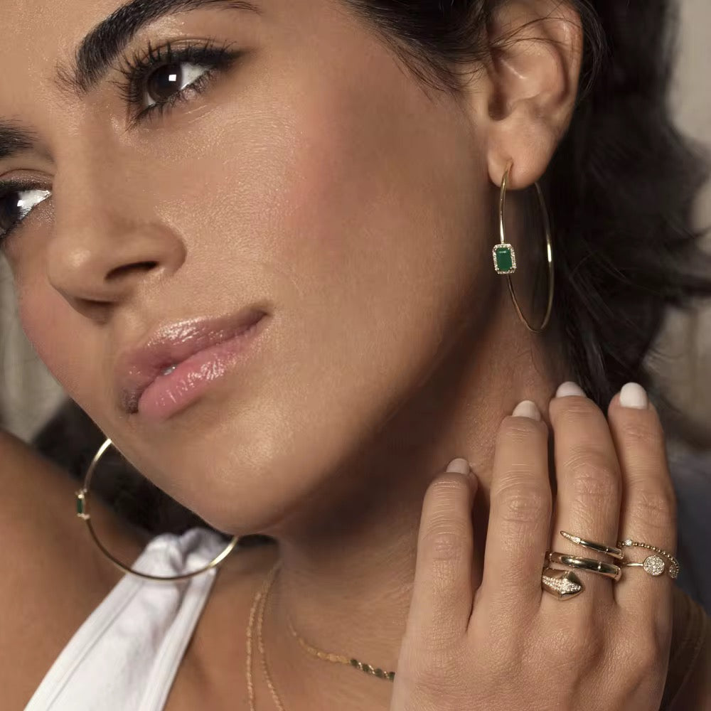 Green gold earrings